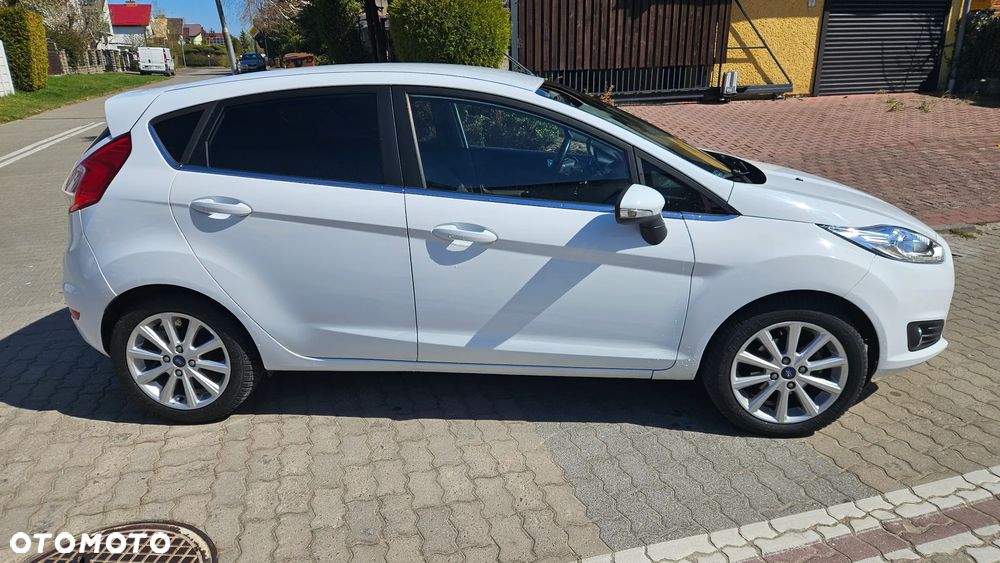 Ford Fiesta 1.0 EcoBoost Titanium - 9
