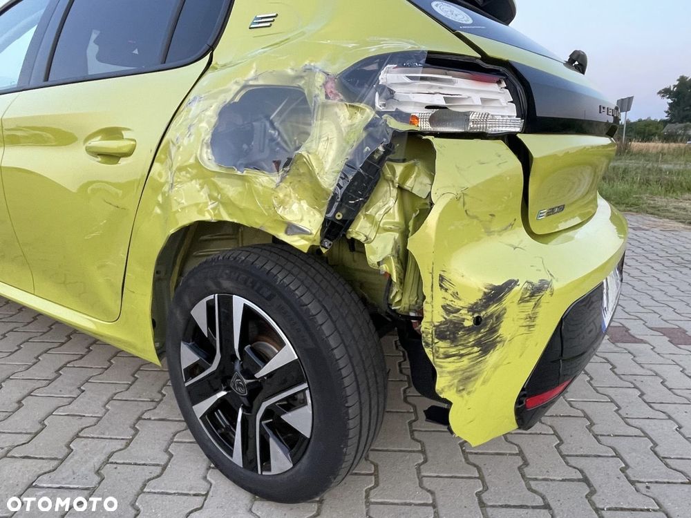 Peugeot 208 Elektromotor 136 Allure Pack - 21