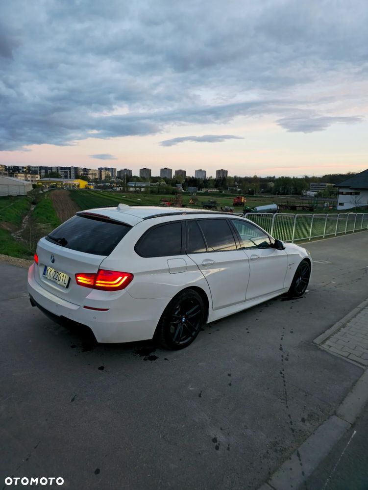 BMW Seria 5 530d xDrive - 6
