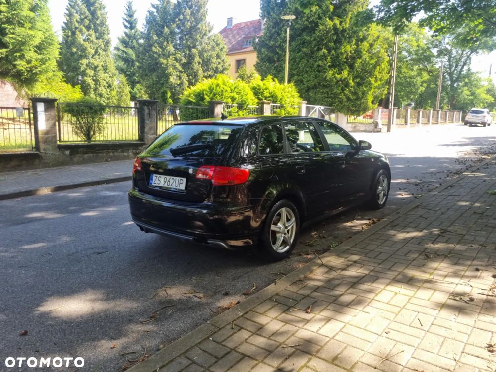 Audi A3 Sportback 1.6 FSI Ambition - 8