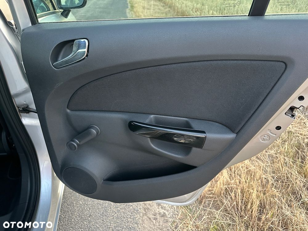 Opel Corsa - 14