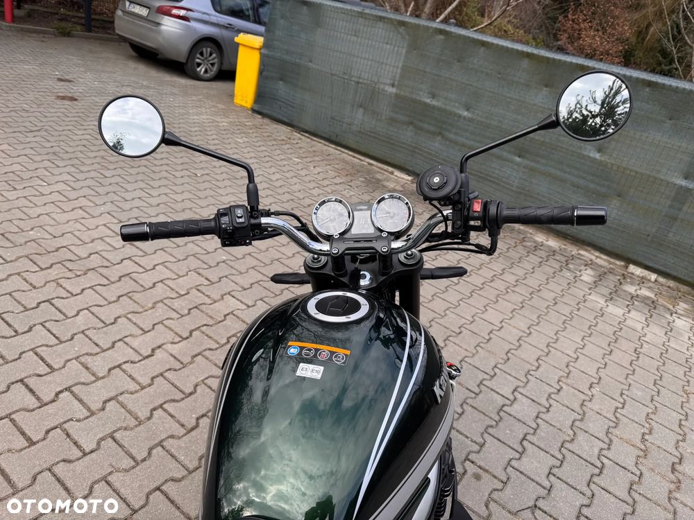 Kawasaki Z 900 RS - 14