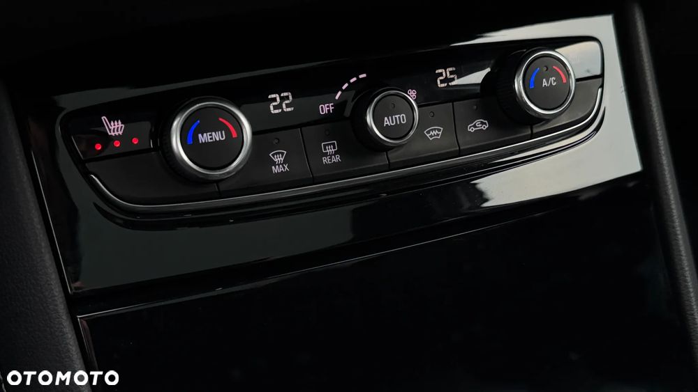 Opel Grandland X - 35