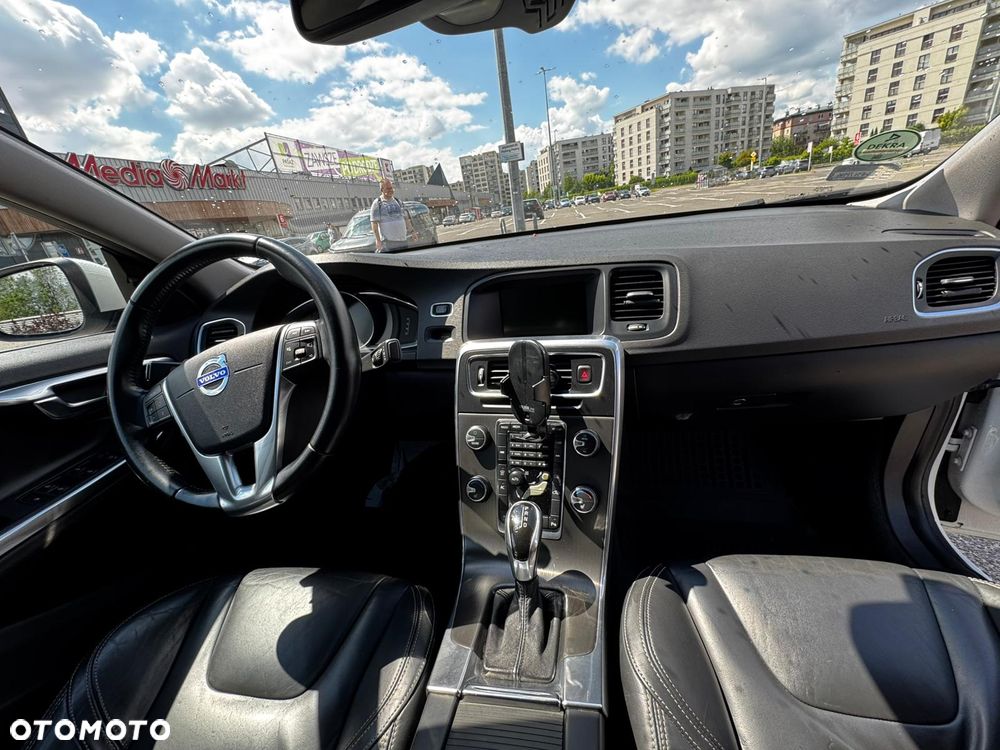Volvo S60 2.5 T5 - 18