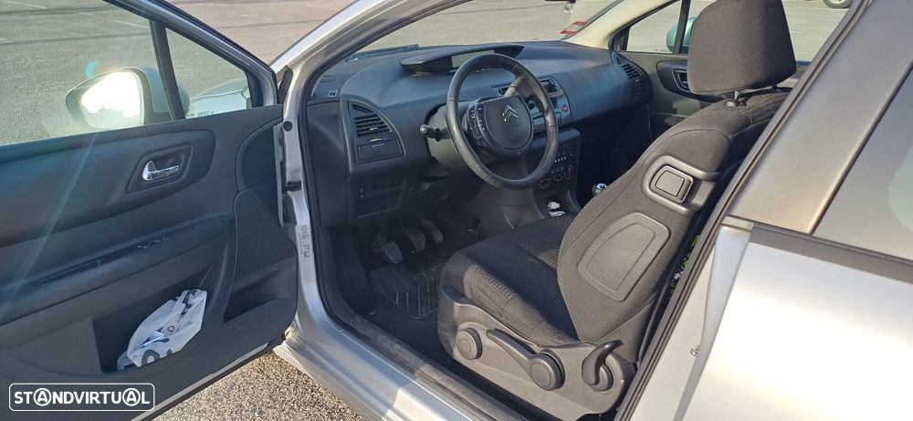 Citroën C4 Coupé 1.4 16V VTR Pack - 5