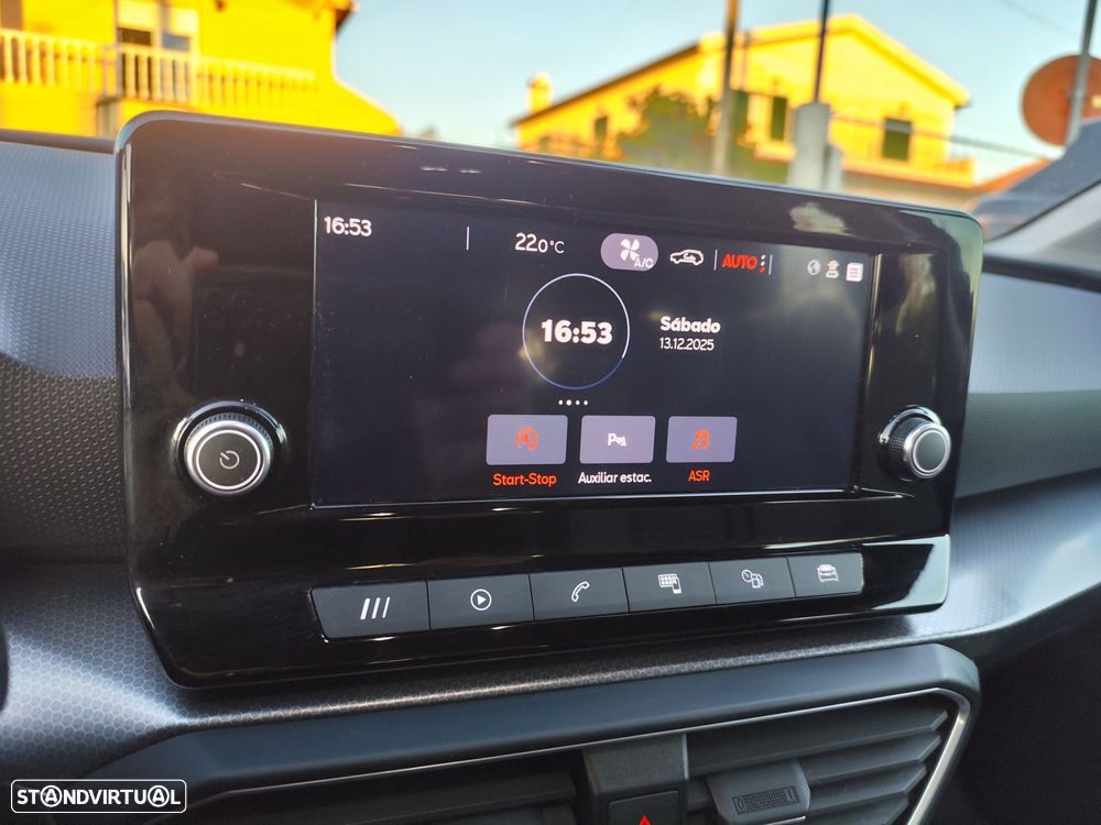 SEAT Leon ST 2.0 TDI Style - 16