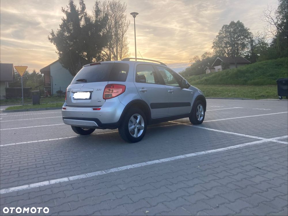 Suzuki SX4 1.6 VVT 4x4 Comfort - 3