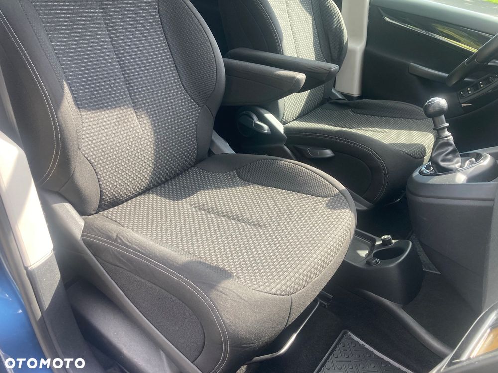 Citroën C4 Grand Picasso - 28