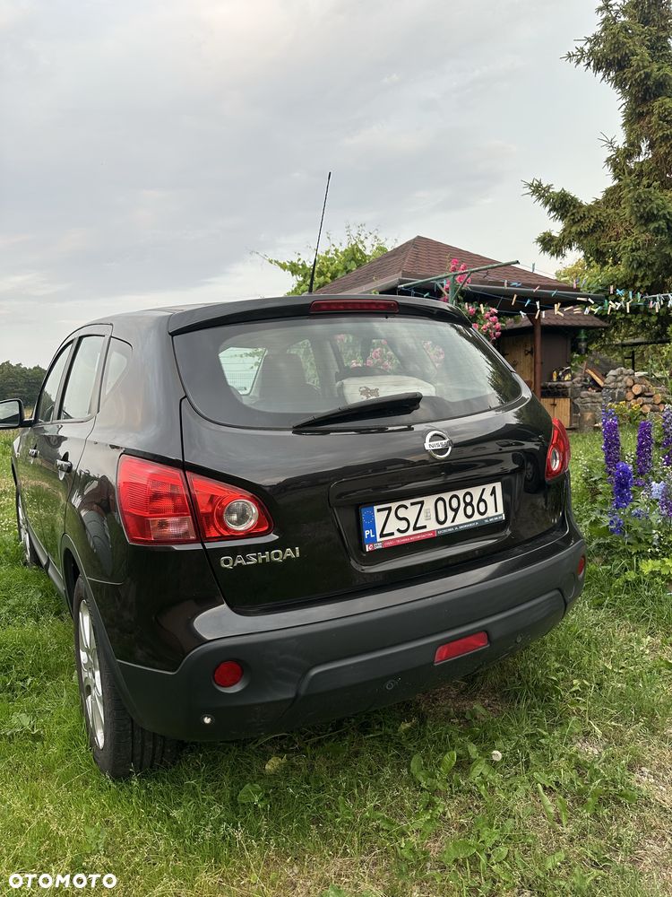 Nissan Qashqai - 2