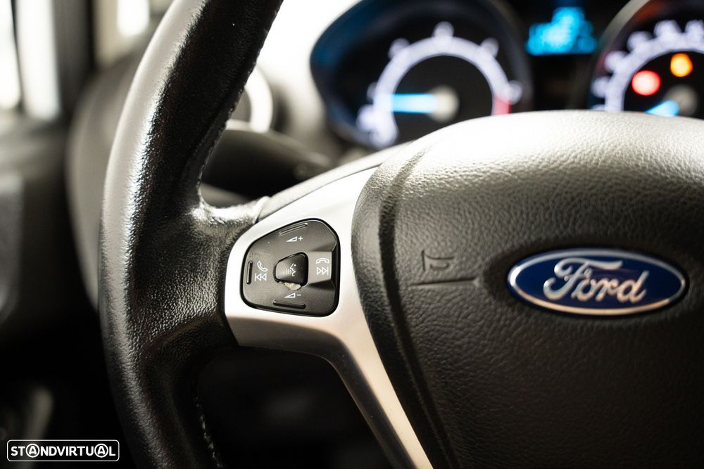Ford Fiesta 1.5 TDCi Trend - 18