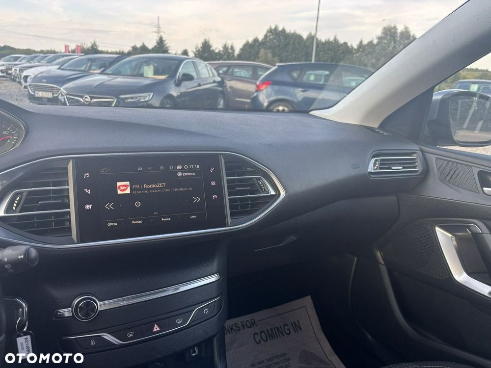 Peugeot 308 BlueHDi 120 Stop & Start Active - 25