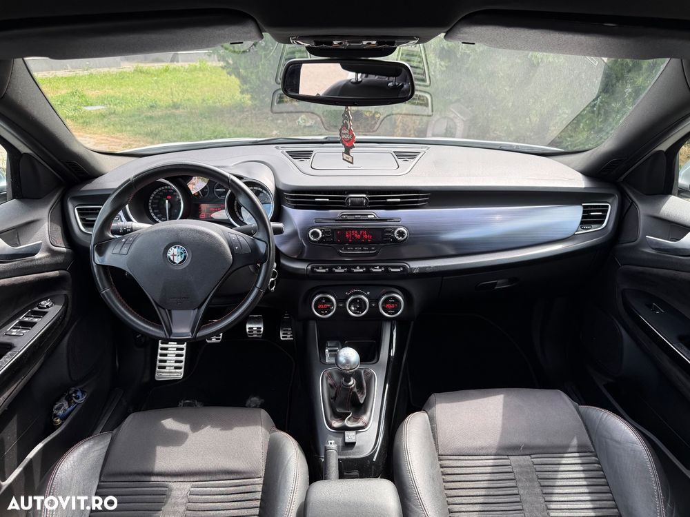 Alfa Romeo Giulietta - 6
