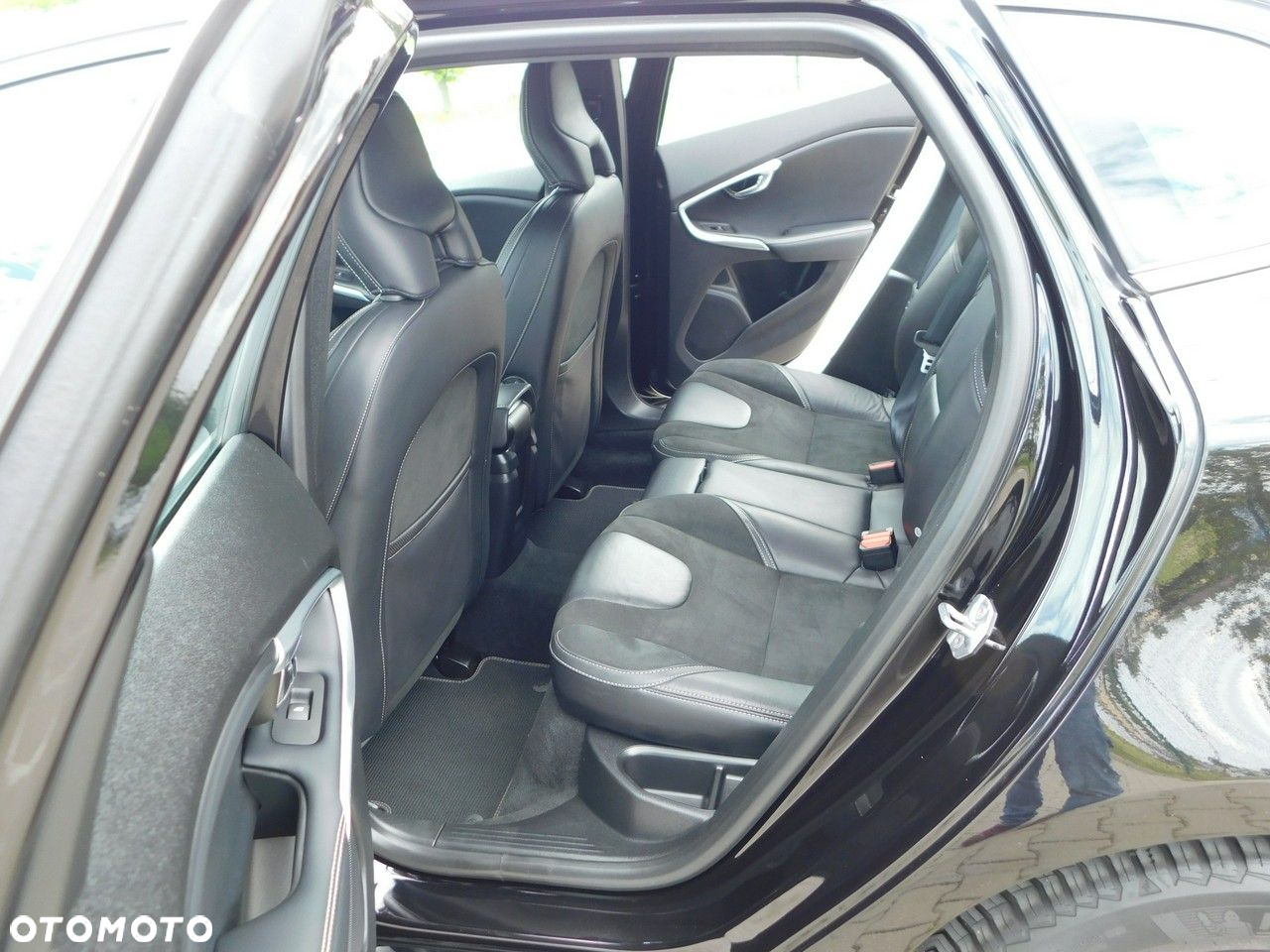 Volvo V40 - 11
