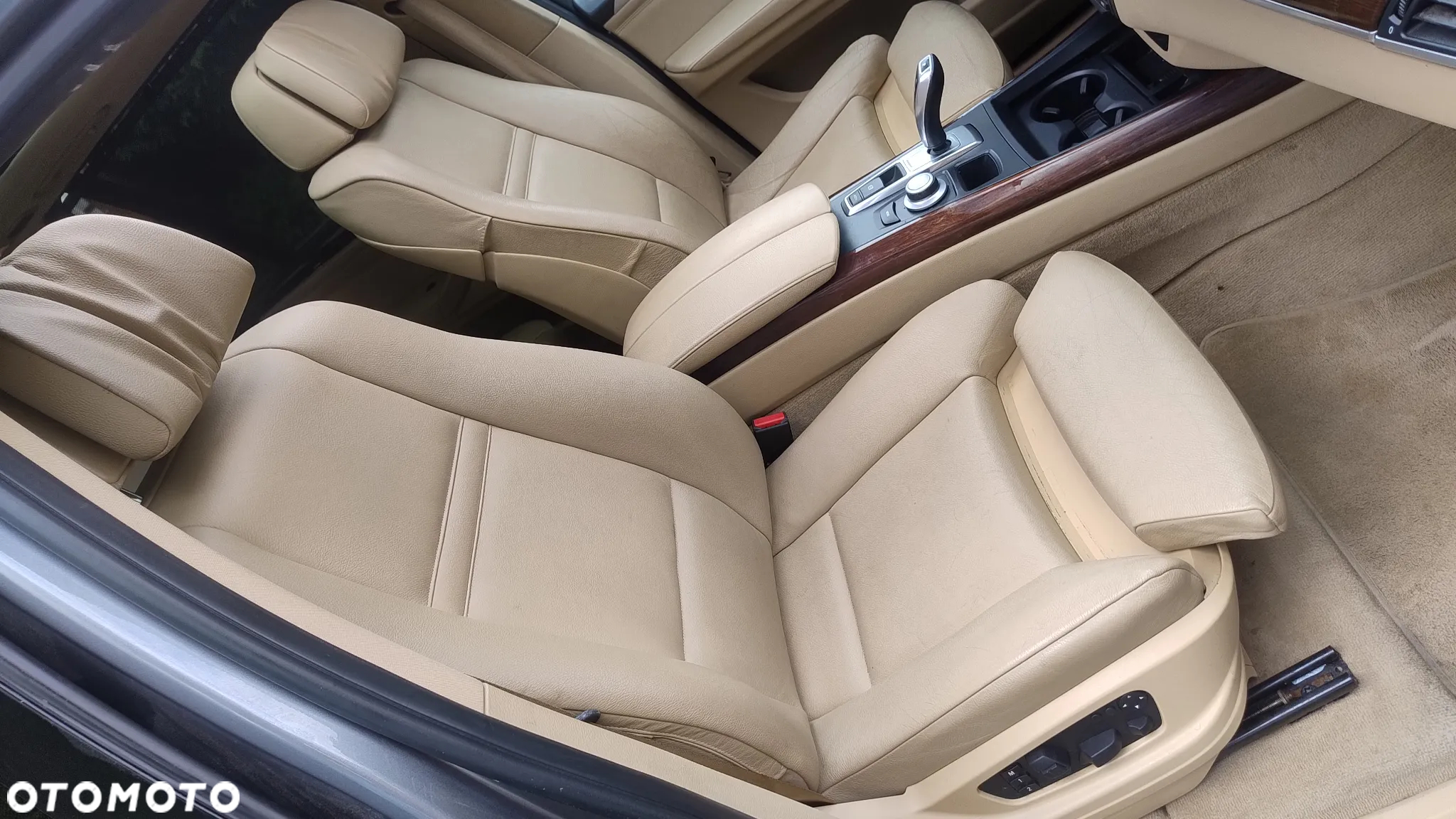 BMW X5 3.0si xDrive - 12