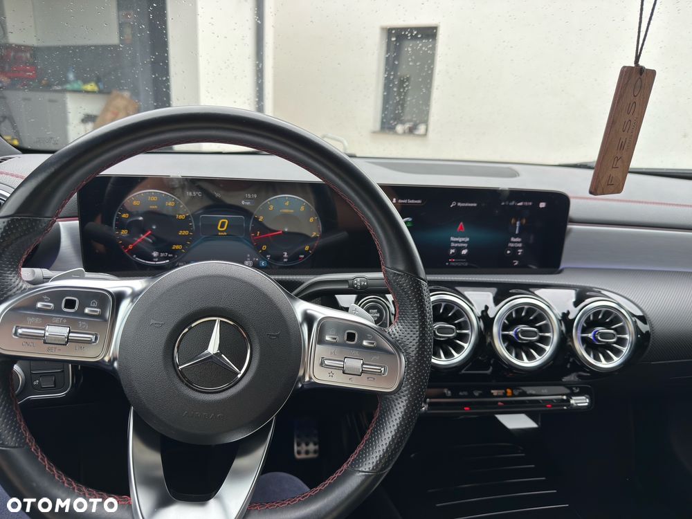 Mercedes-Benz CLA 200 AMG Line 7G-DCT - 15