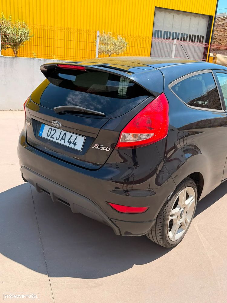 Ford Fiesta 1.6 TDCI Sport - 5