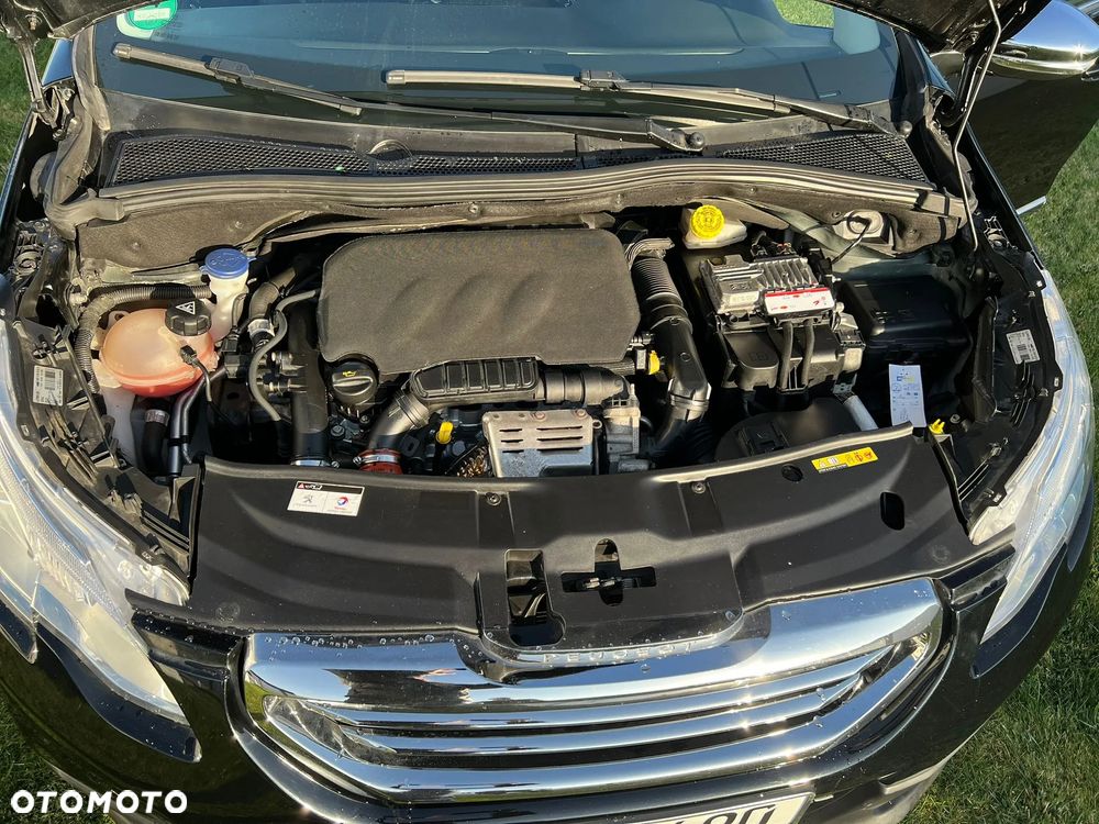 Peugeot 2008 1.2 Pure Tech Crossway S&S - 11