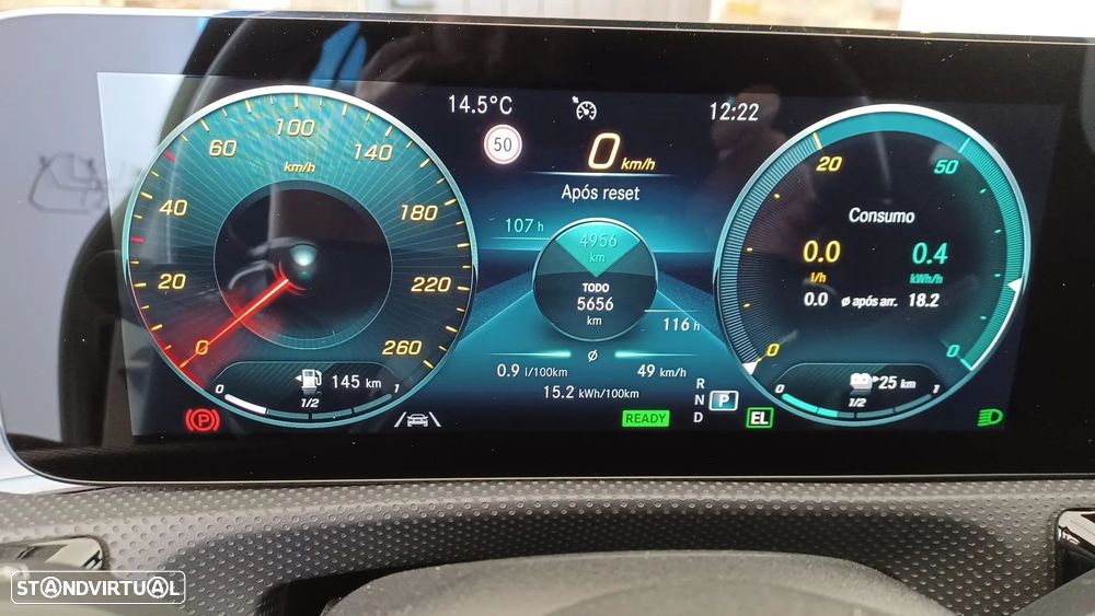 Mercedes-Benz CLA 250 - 16