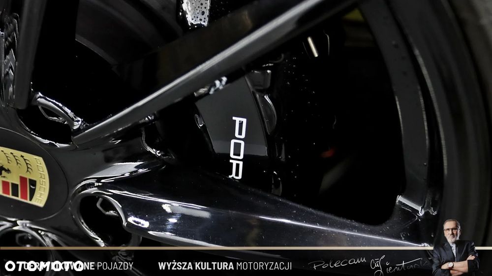 Porsche 911 Carrera S - 5