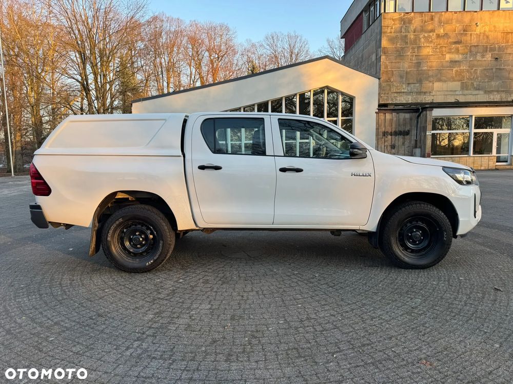 Toyota Hilux 2.4 D-4D Double Cab DLX 4x4 - 24