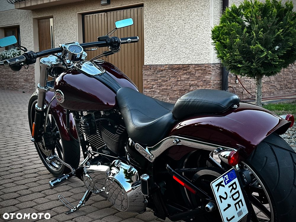 Harley-Davidson FXSB Breakout - 23
