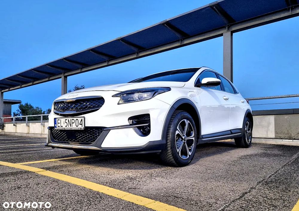 Kia XCeed 1.6 GDI PHEV Business Line DCT - 1