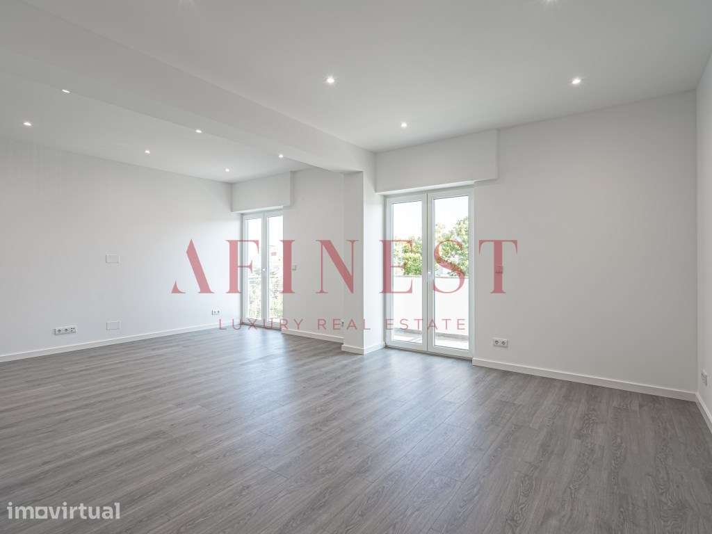 APARTAMENTO T3 AO PÉ DA PRAIA EM SÃO JOÃO DO ESTORIL - Grande imagem: 4/31