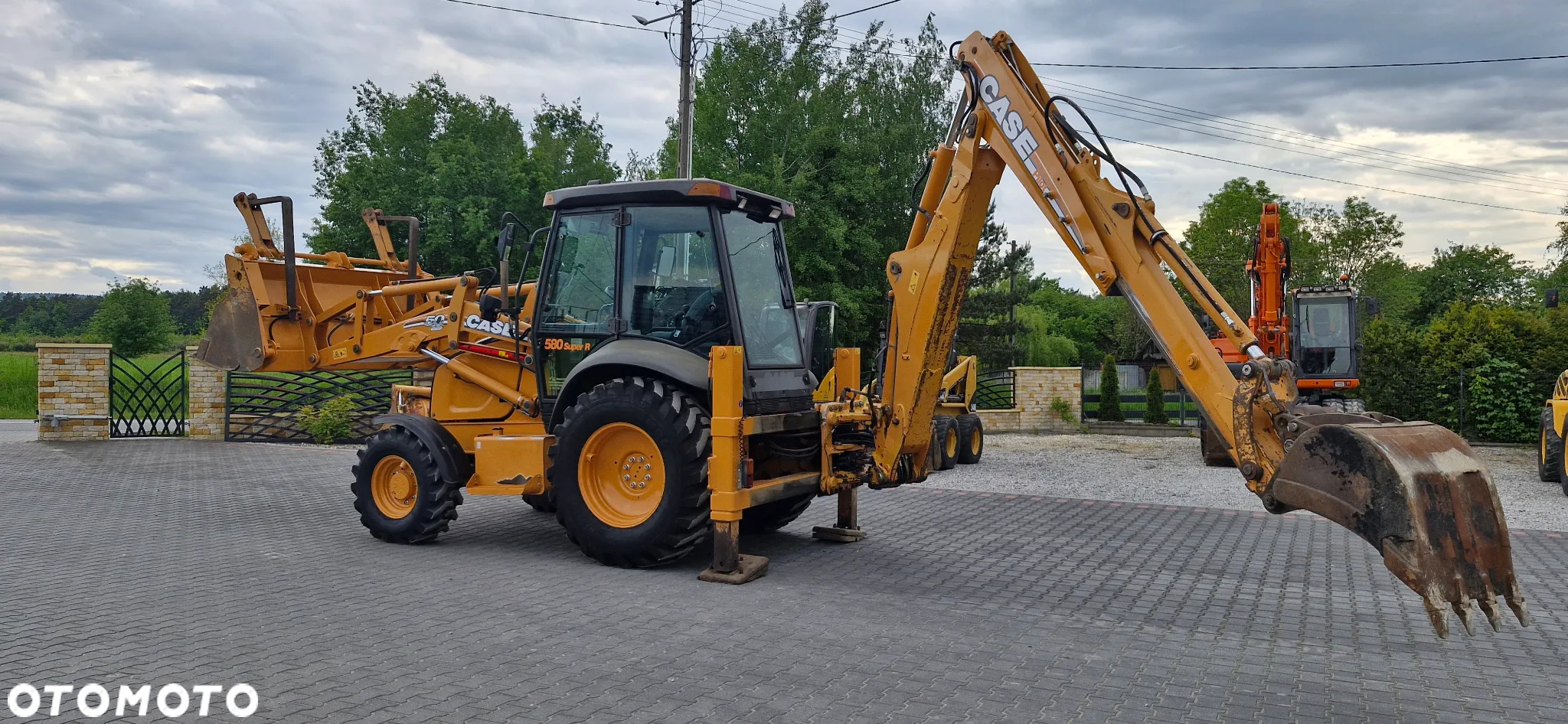 Case 580SR-4PT/ Nowe opony/ Teleskop/ - 2
