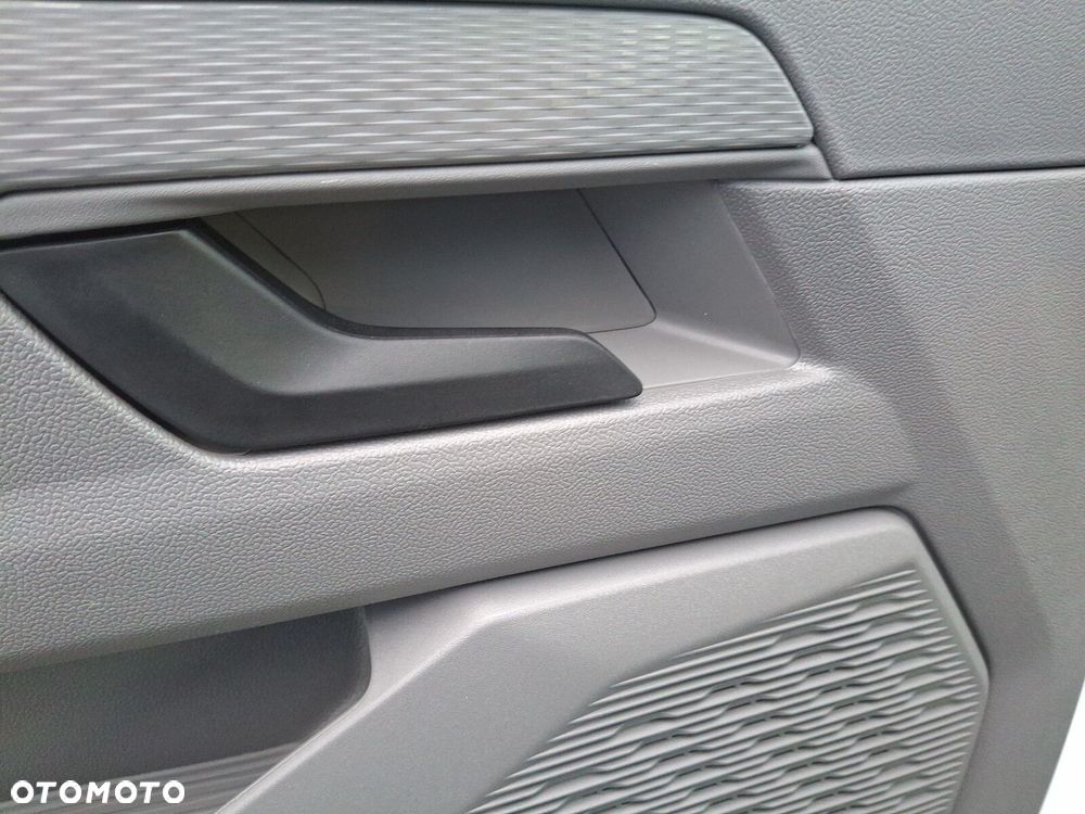 Volkswagen Transporter Furgon 2.0 TDI 150 KM manual - 15