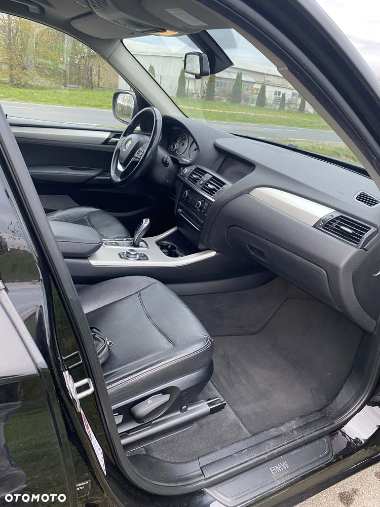 BMW X3 xDrive28i - 14