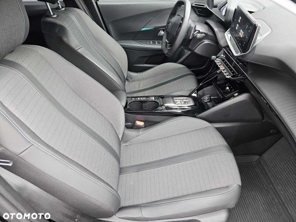 Peugeot 2008 1.2 PureTech Allure Pack S&S EAT8 - 14