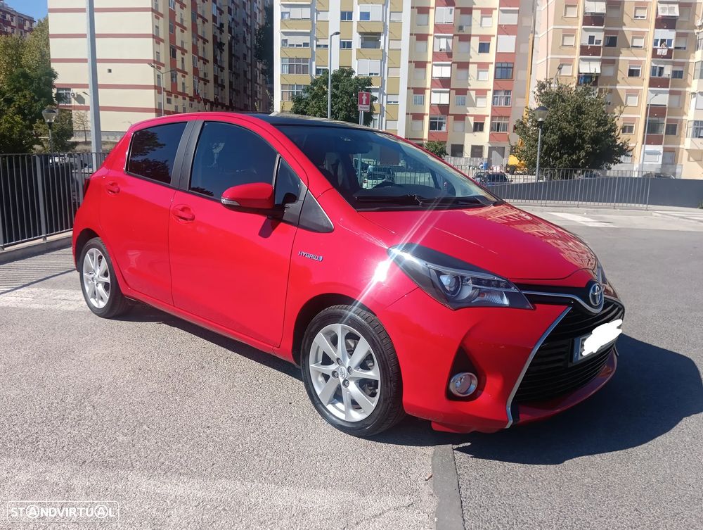 Toyota Yaris 1.5 HSD Comfort +P.Style+P.Techno - 1