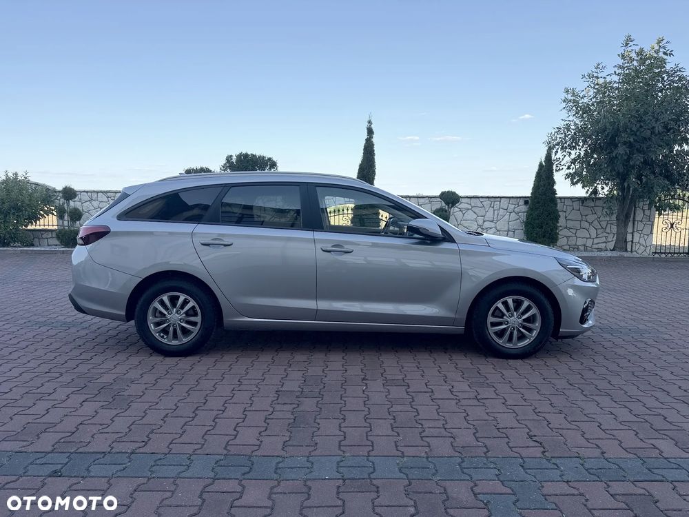 Hyundai i30 1.0 T-GDI Smart - 8