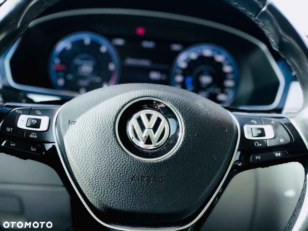 Volkswagen Passat 2.0 TDI BMT Highline DSG - 20