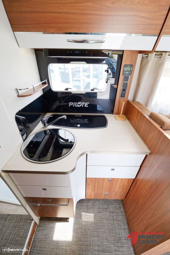 Pilote Galaxy G740 cama central e basculante - 27