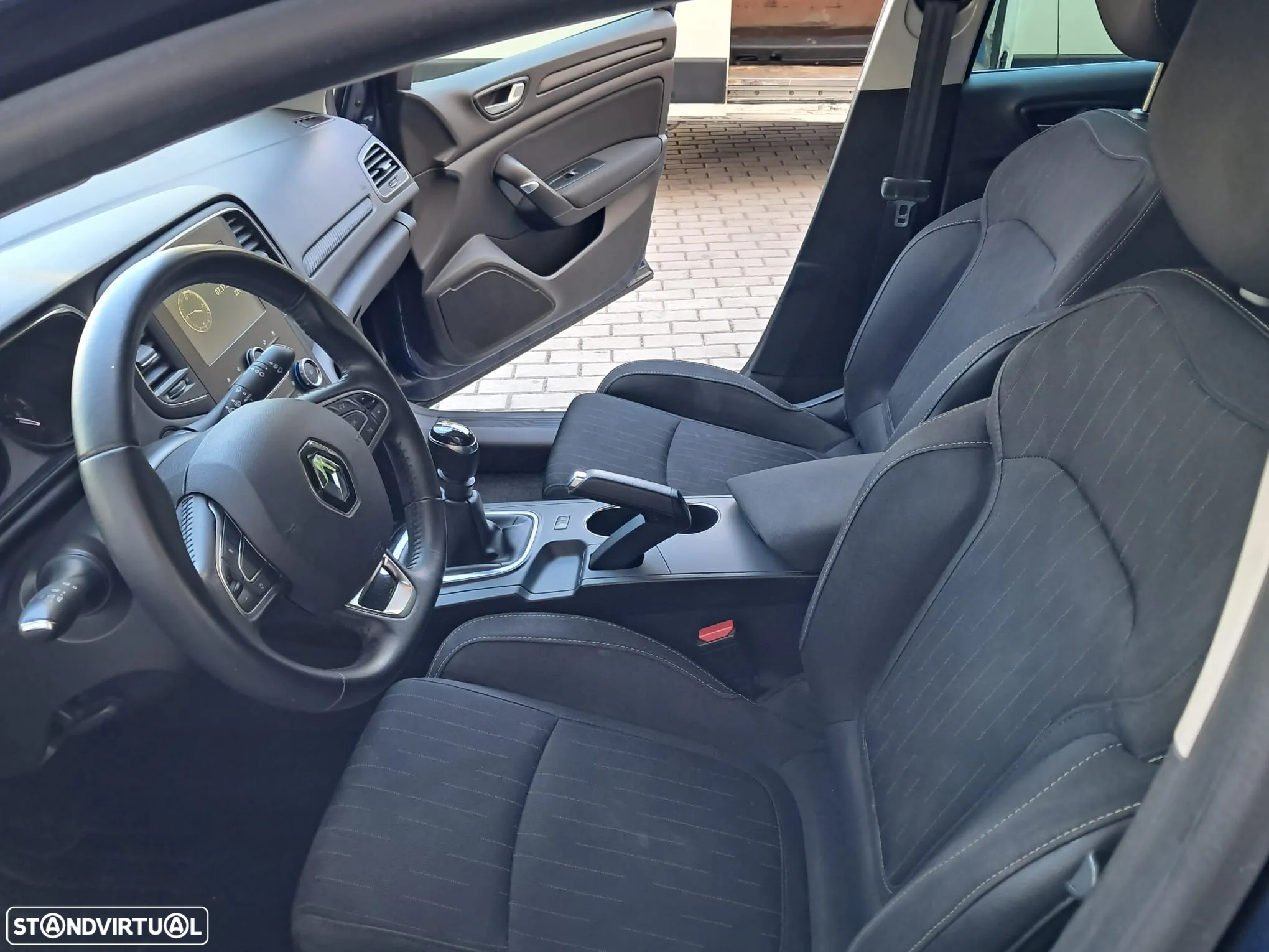 Renault Mégane Sport Tourer 1.5 Blue dCi Limited - 9