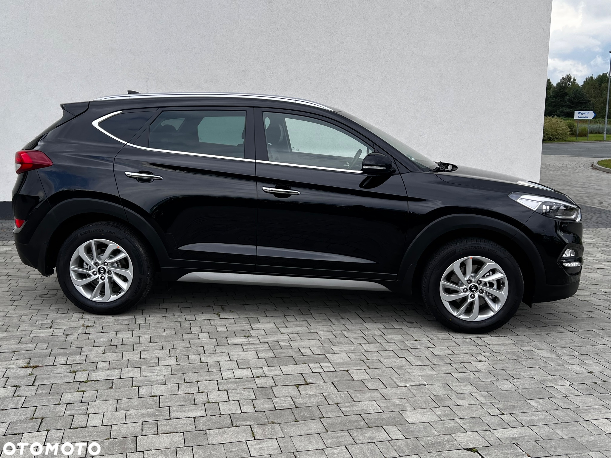 Hyundai Tucson 1.6 GDi 2WD Select - 23