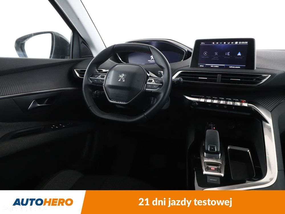 Peugeot 5008 - 13