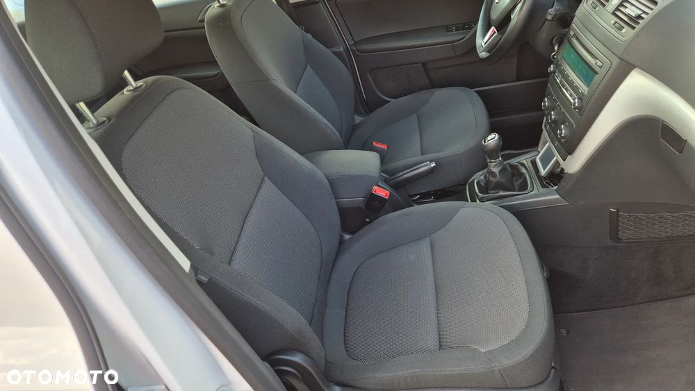 Skoda Yeti 1.2 TSI Elegance PLUS EDITION - 8