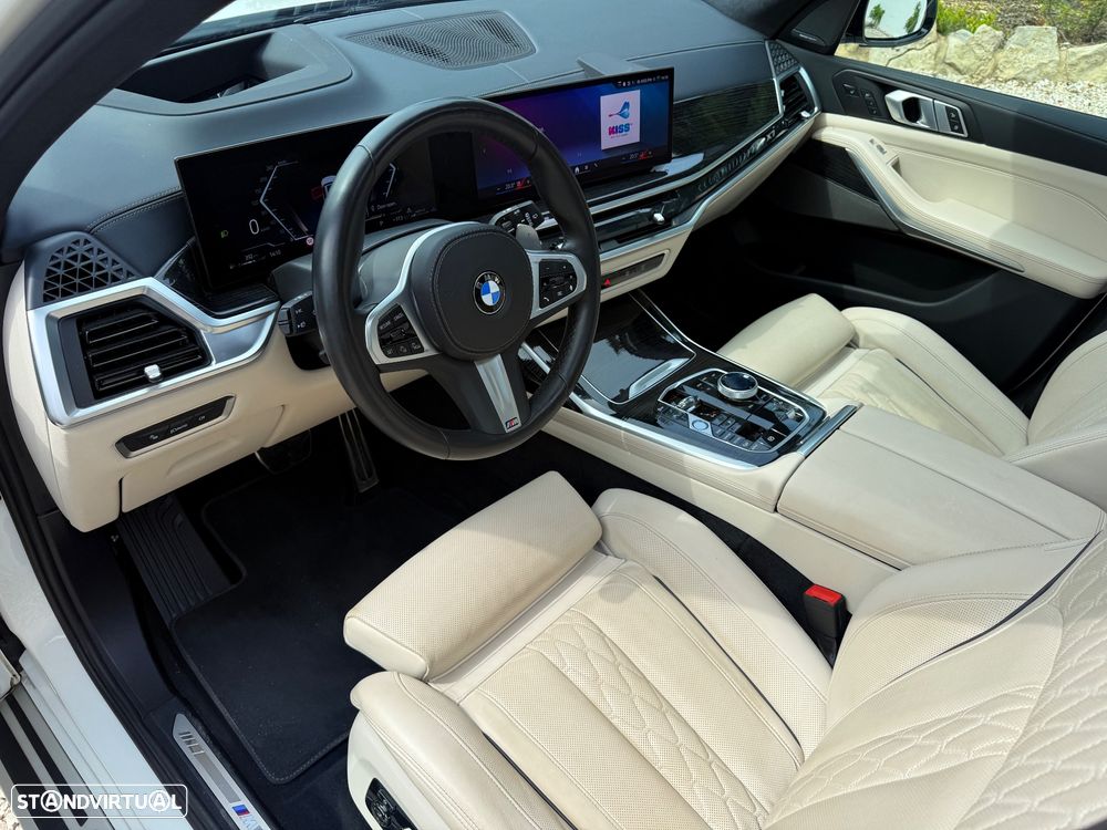 BMW X7 40 i xDrive Pack M Desportivo - 10