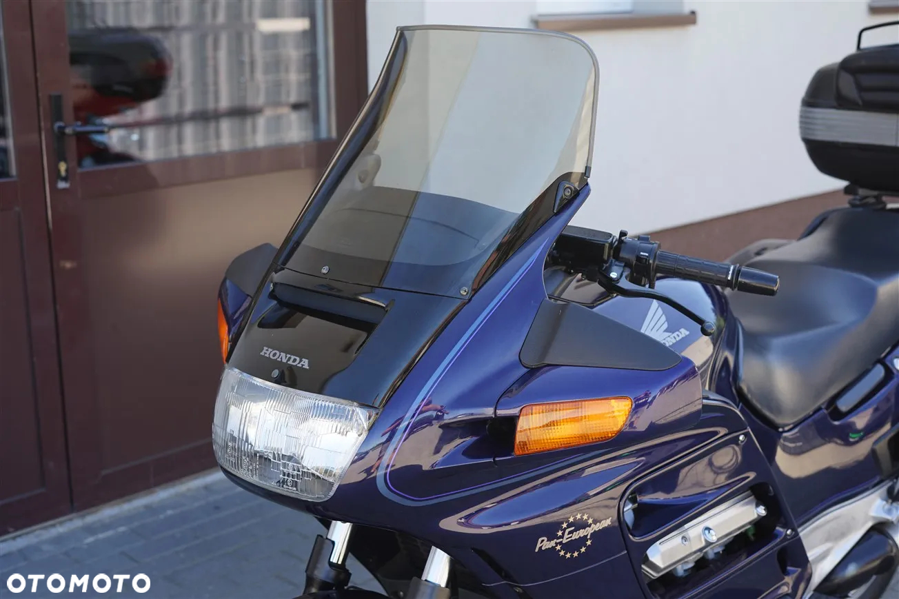 Honda ST - 29