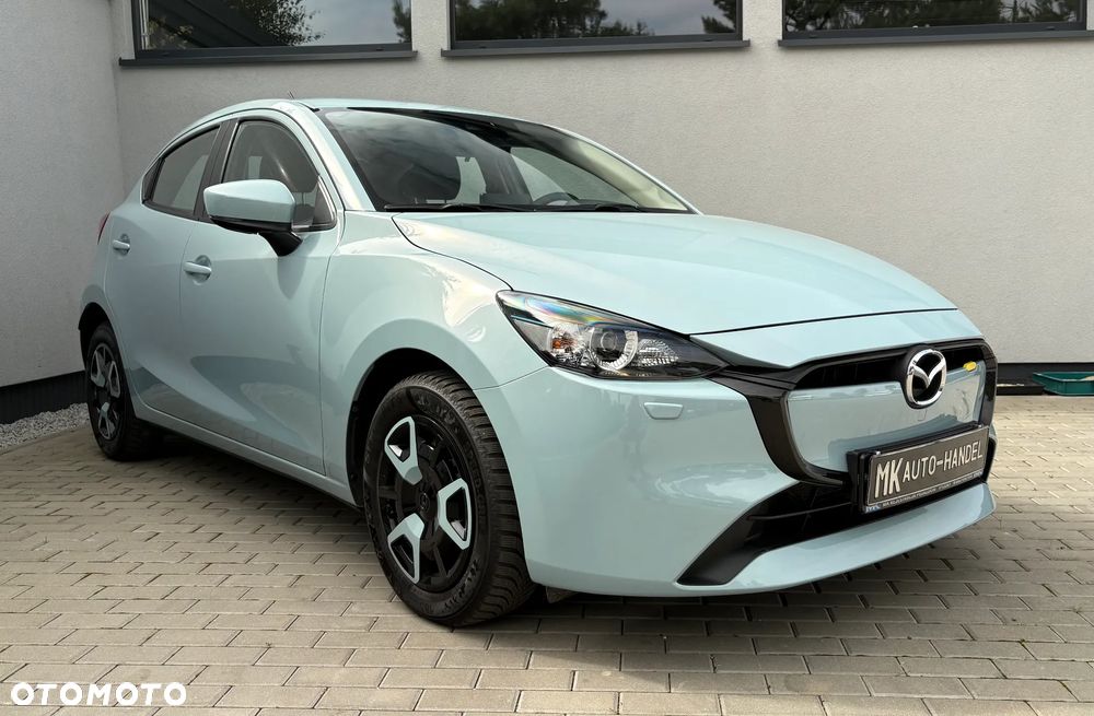 Mazda 2 - 3