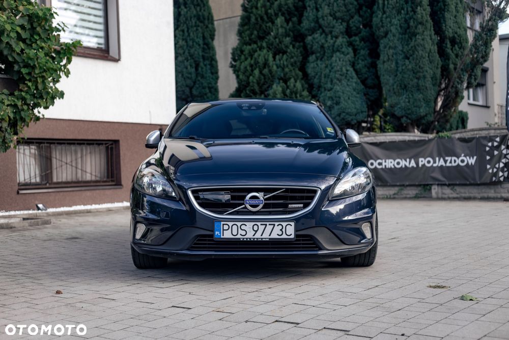Volvo V40 D4 Geartronic RDesign - 2