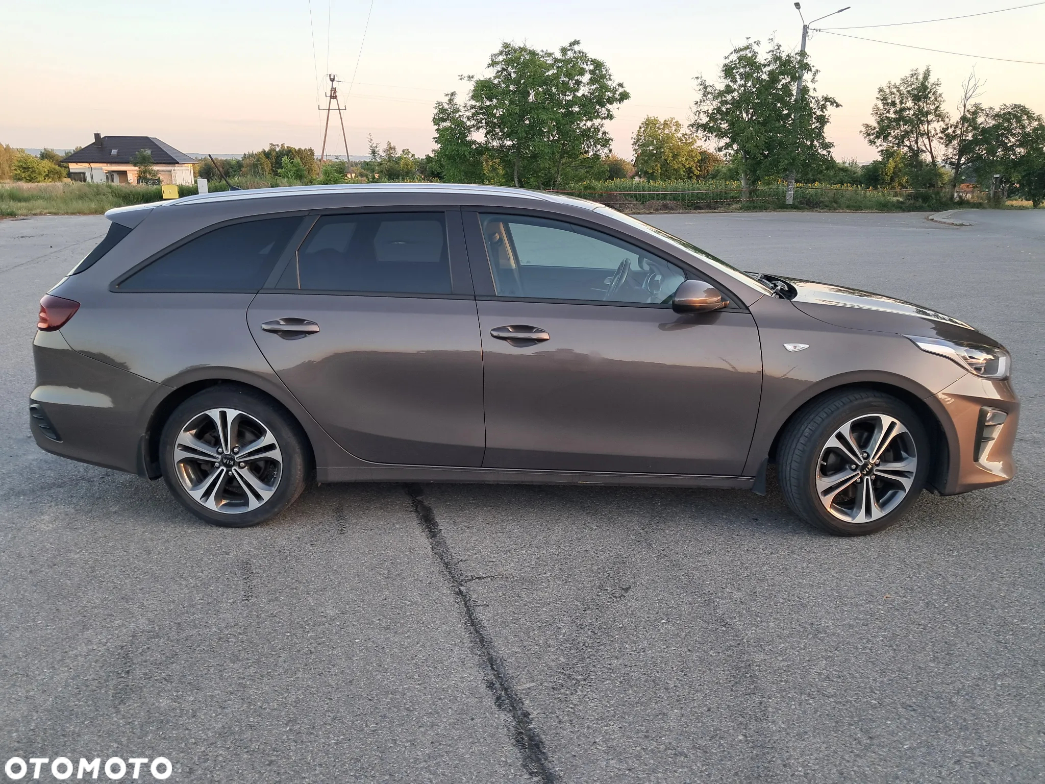 Kia Ceed 1.6 CRDi SCR M - 6