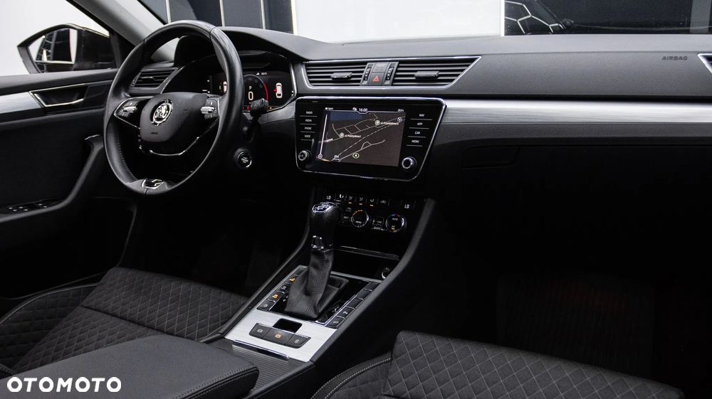 Skoda Superb 1.4 TSI Plug-In Hybrid Ambition DSG - 14