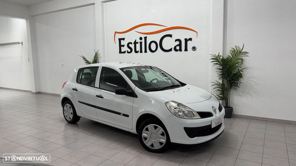 Renault Clio 1.2 16V Dynamique - 1