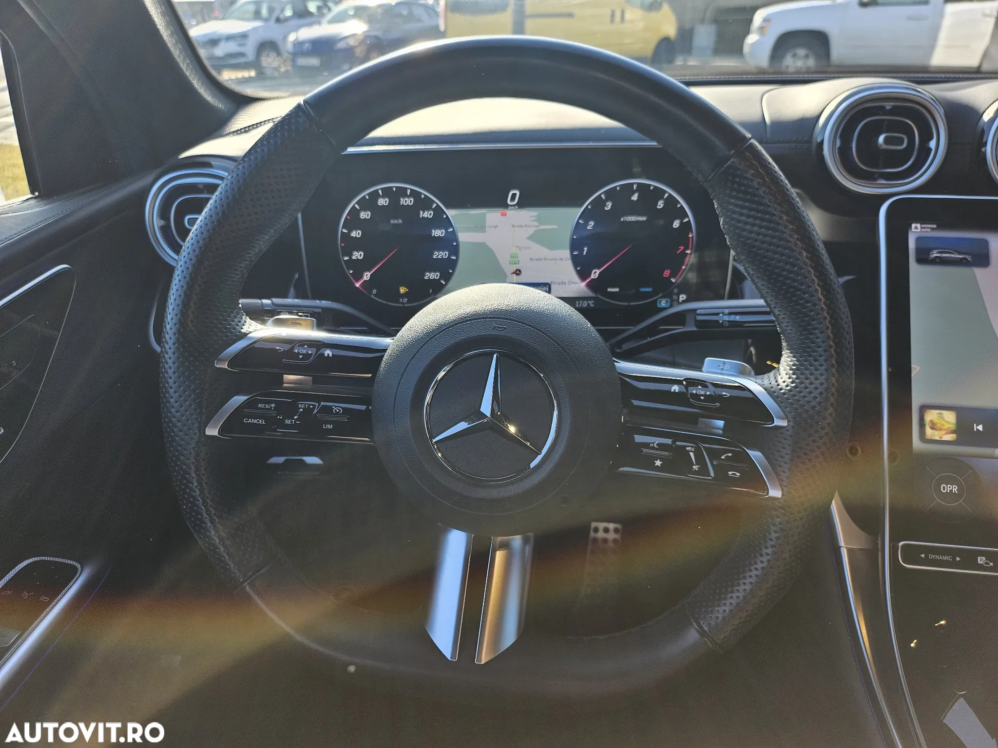 Mercedes-Benz GLC 300 4Matic 9G-TRONIC AMG Line Advanced - 12