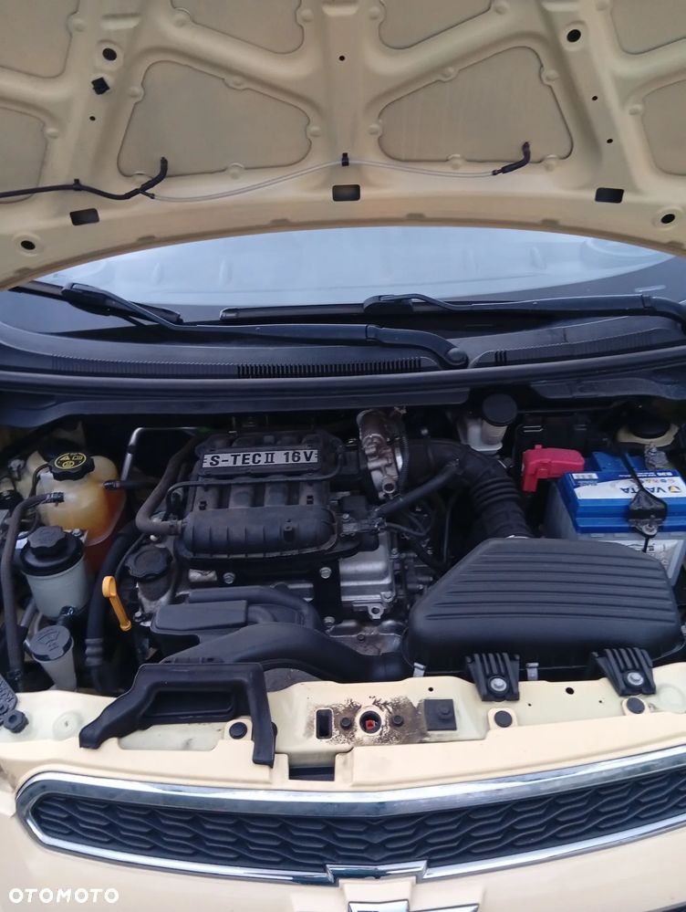 Chevrolet Spark 1.0 LT - 15