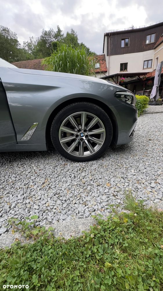 BMW Seria 5 530d xDrive Luxury Line - 13