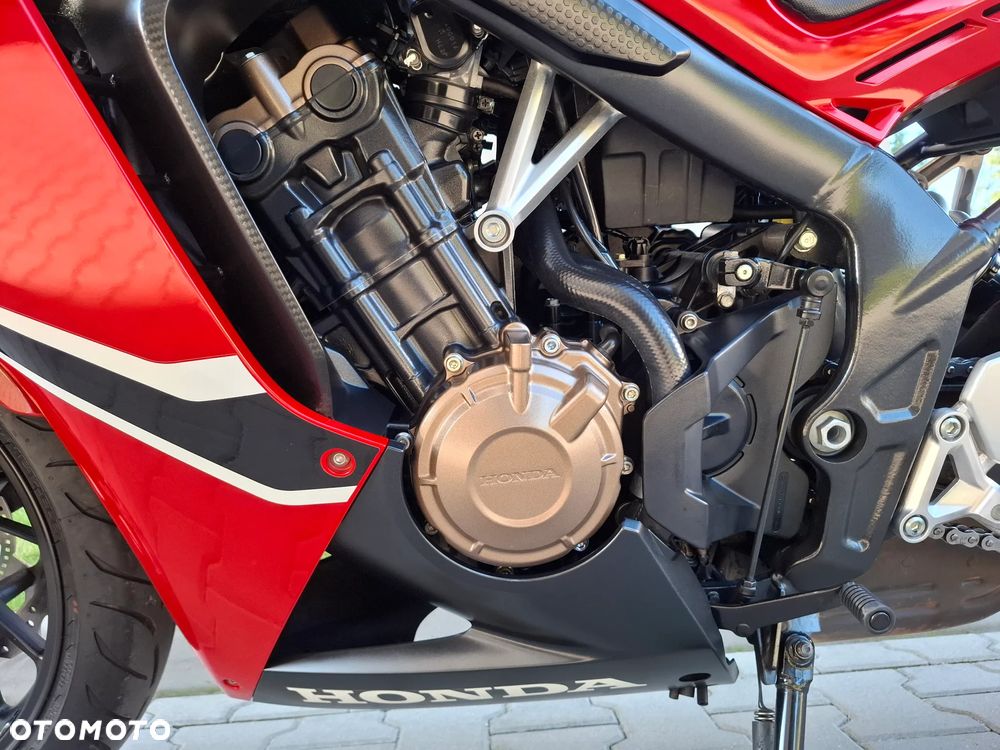 Honda CBR - 8